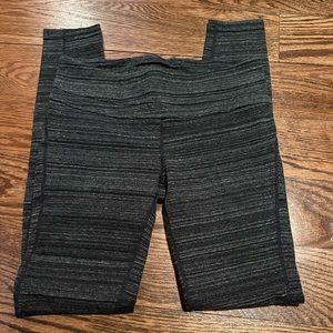 2/$15 Woman’s GapFit small legging (black/white/gray)